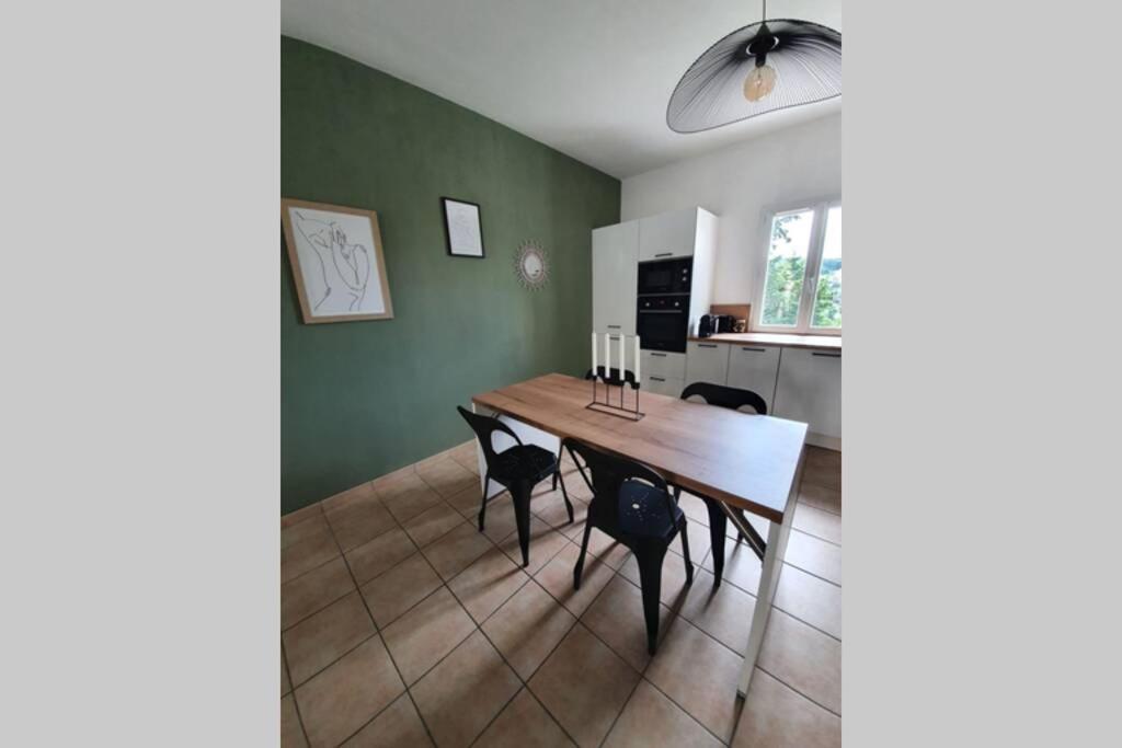 Sarlat - 24 - L'Appartement D'Euphe Avec Piscine Exterior foto
